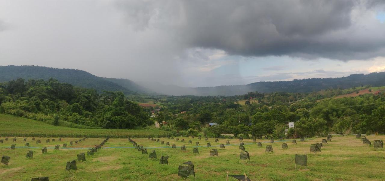 Phu Aram Khao Kho Resort Exterior foto