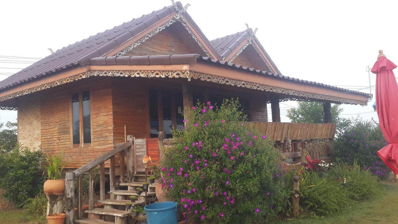 Phu Aram Khao Kho Resort Exterior foto
