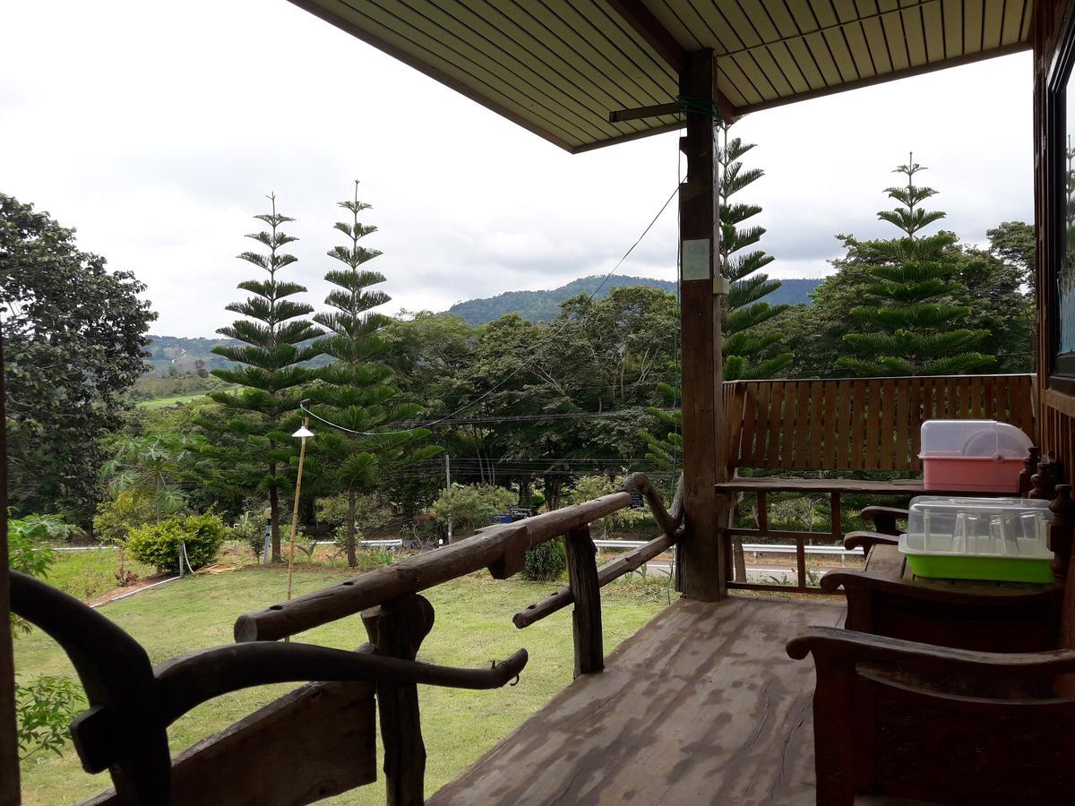 Phu Aram Khao Kho Resort Exterior foto